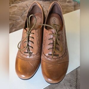 Cobb Hill By New Balance 9.5M Brown Leather Oxford High Heeled Booties